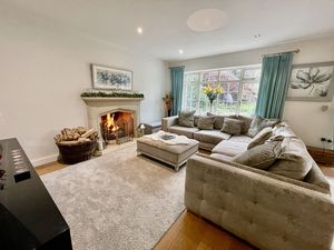 Photo 15- click for photo gallery